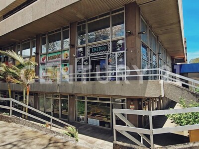 ALQUILER DE LOCAL COMERCIAL EN CENTRO COLÓN — Foto 2