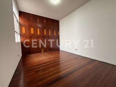 ALQUILER DE CASA USO MIXTO EN BARRIO ESCALANTE, 1 SOLA PLANTA — Foto 10
