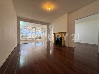 ALQUILER DE CASA USO MIXTO EN BARRIO ESCALANTE, 1 SOLA PLANTA — Foto 4