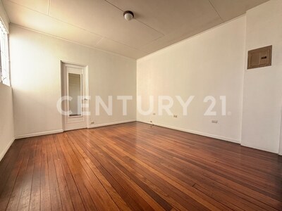 ALQUILER DE CASA USO MIXTO EN BARRIO ESCALANTE, 1 SOLA PLANTA — Foto 17