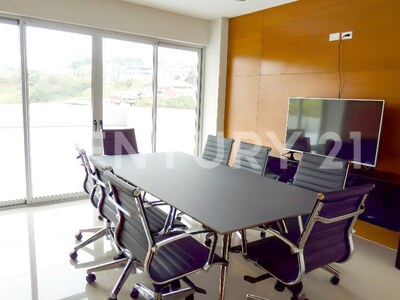 VENTA DE APARTAMENTO CON VISTA PANORÁMICA – URUCA, SAN JOSÉ — Foto 12