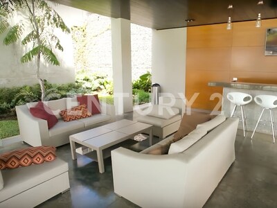 VENTA DE APARTAMENTO CON VISTA PANORÁMICA – URUCA, SAN JOSÉ — Foto 14