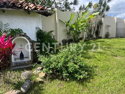 VENTA PROPIEDAD DE ALTA PLUSVALÍA EN URBANIZACIÓN CRISTAL, LA URUCA – SAN JOSÉ — Foto 20