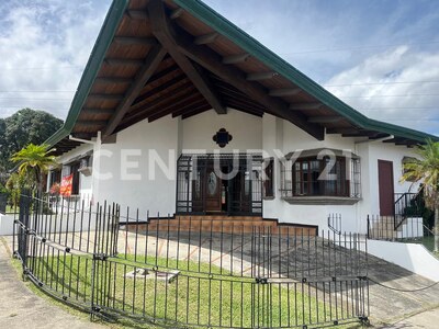 VENTA - CASA - MÁS LOTE EN URBANIZACIÓN CRISTAL, LA URUCA, SAN JOSÉ — Foto 2
