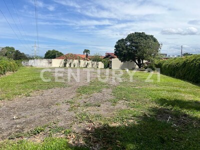 VENTA - CASA - MÁS LOTE EN URBANIZACIÓN CRISTAL, LA URUCA, SAN JOSÉ — Foto 19