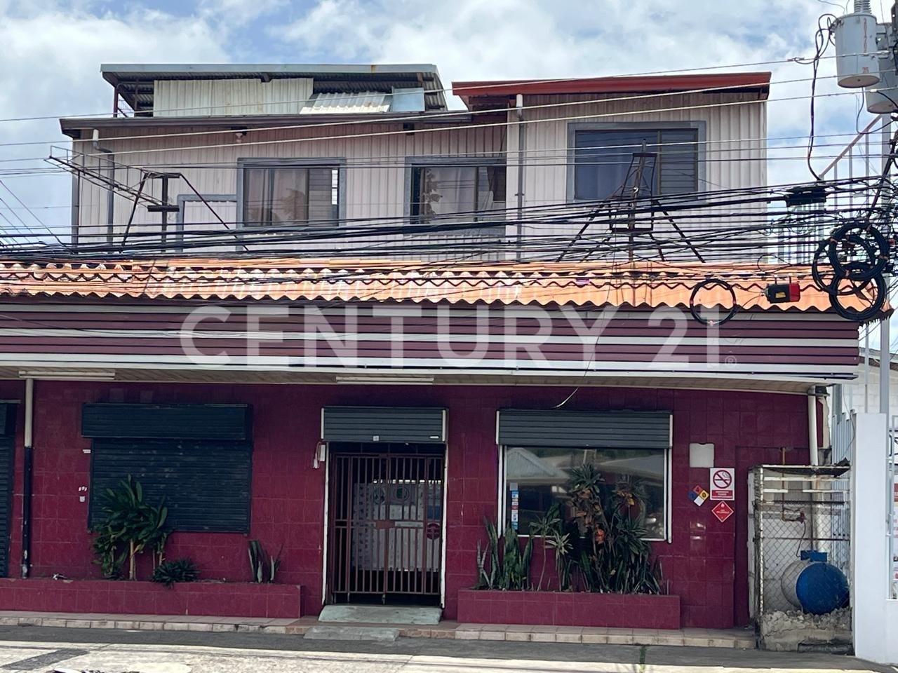 SE VENDE RESTAURANTE CHINO CON CASA – SAN RAFAEL ARRIBA, DESAMPARADOS — Foto 2