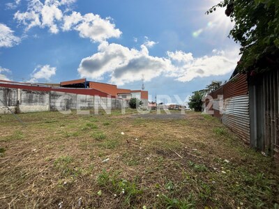 VENTA DE LOTE SOBRE CALLE PRINCIPAL – HATILLO 1, SAN JOSÉ — Foto 4