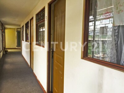 VENTA DE PROPIEDAD CON 2 LOCALES COMERCIALES Y 5 APARTAMENTOS, CRISTO REY, SAN JOSÉ — Foto 8