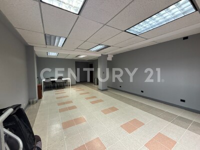 LOCAL COMERCIAL U OFICINA, BARRIO ESCALANTE, 75 M² — Foto 5