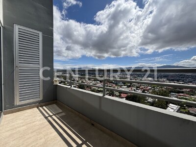 ALQUILER DE PENTHOUSE EN SAN PEDRO, LATITUD YOSES — Foto 8