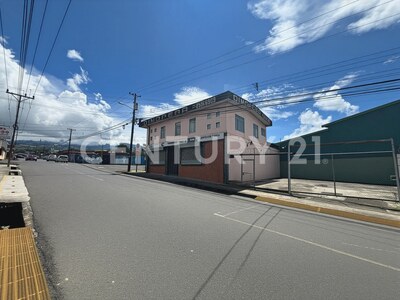 COMMERCIAL CORNER PROPERTY FOR SALE – CARTAGO DOWNTOWN — Foto 3