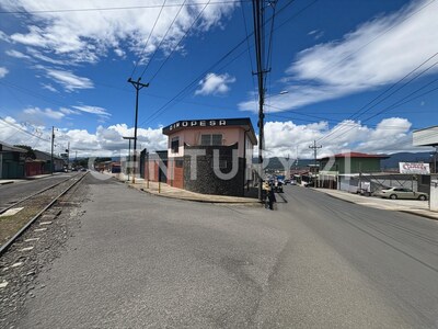 COMMERCIAL CORNER PROPERTY FOR SALE – CARTAGO DOWNTOWN — Foto 4