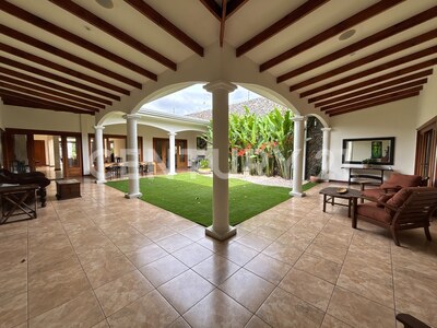 VENTA DE CASA EN RESIDENCIAL TREJOS MONTEALEGRE, ESCAZÚ — Foto 13