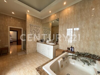 VENTA DE CASA EN RESIDENCIAL TREJOS MONTEALEGRE, ESCAZÚ — Foto 17