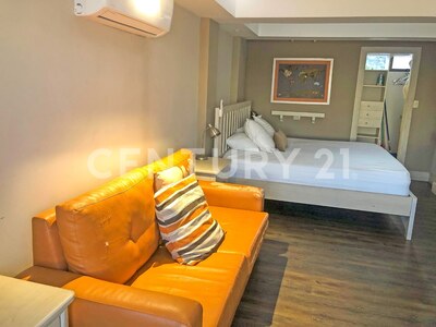 VENTA DE EDIFICIO CON LOCALES Y APARTAMENTOS EN EL CENTRO DE ALAJUELA — Foto 7