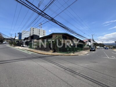VENTA DE CASA ESQUINERA – USO DE SUELO MIXTO — Foto 21