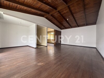 VENTA DE CASA ESQUINERA – USO DE SUELO MIXTO — Foto 4