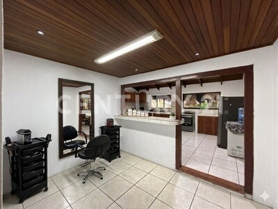 VENTA DE CASA DE 5 HABITACIONES, BARRIO JESÚS, ATENAS, ALAJUELA — Foto 5