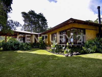 Venta de Hermosa Villa en San Rafael de Heredia — Foto 6