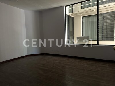 En venta apartamento en primera planta en Escazú — Foto 12