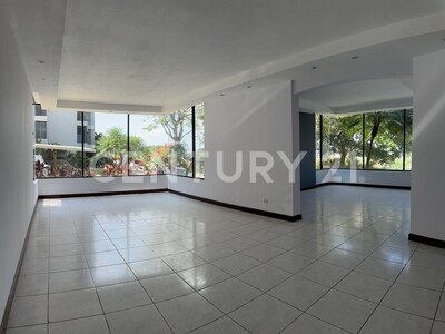 En venta apartamento en primera planta en Escazú — Foto 20