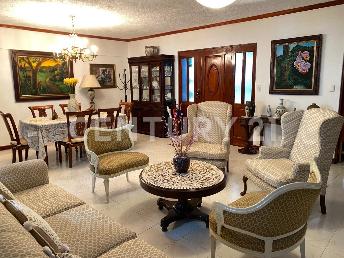 Venta de Casa en Condominio en La Uruca — Foto 2