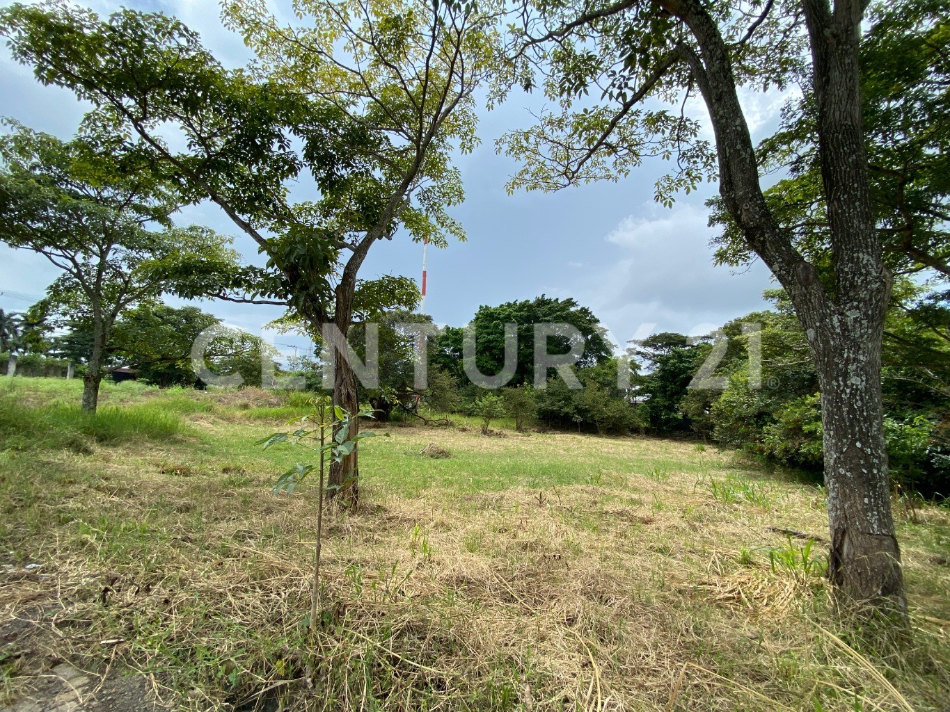Venta de hermoso lote en residencial en la Guacima de Alajuela — Foto 7