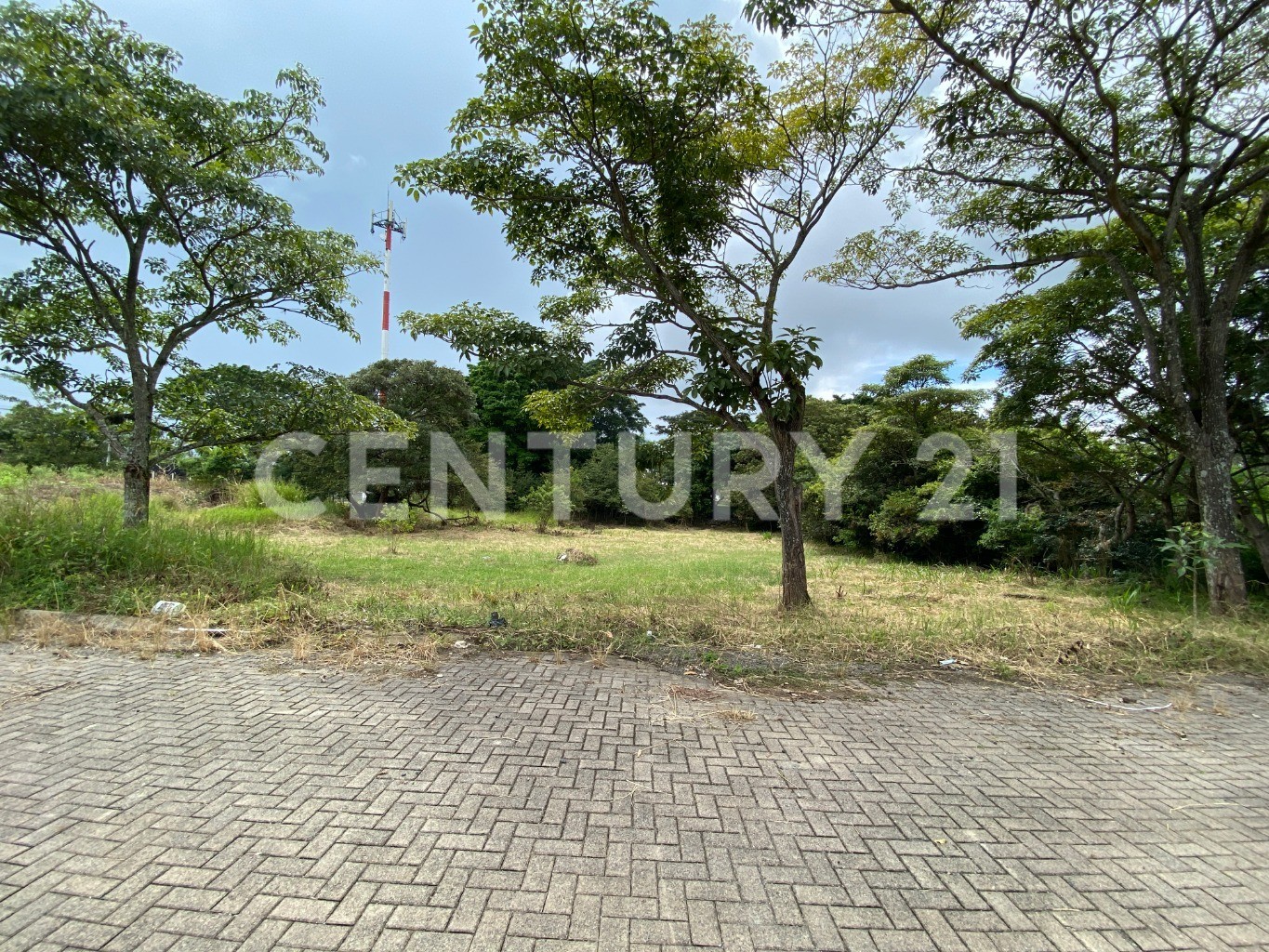 Venta de hermoso lote en residencial en la Guacima de Alajuela — Foto 8