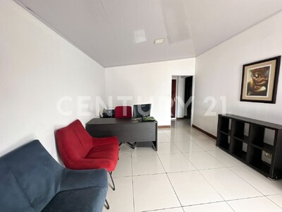 Venta de casa y oficinas en Ciudad Colón, San José — Foto 18