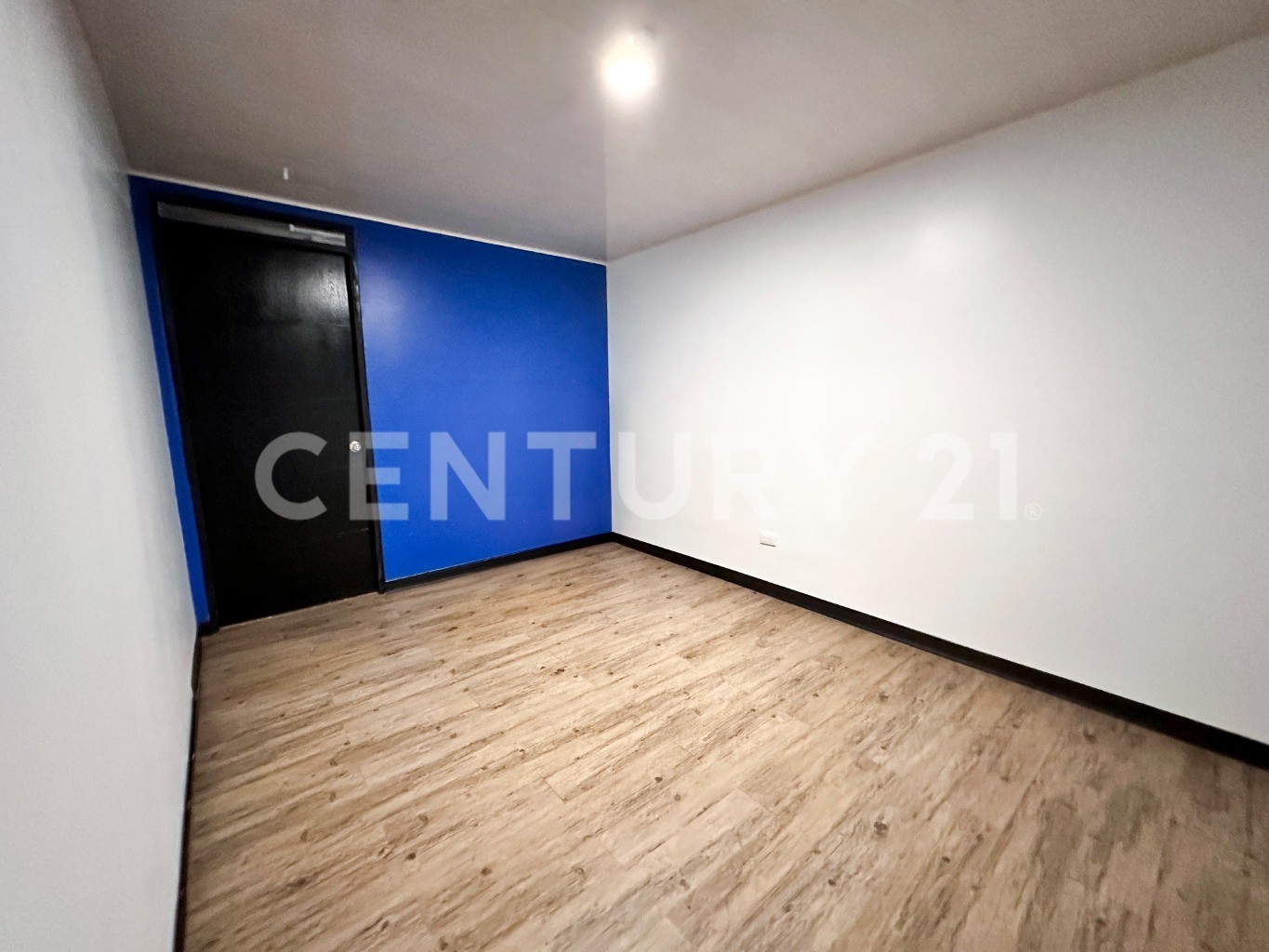 Alquiler de propiedad comercial, en Curridabat, José María Zeledón — Foto 5