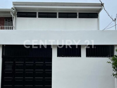 Alquiler de propiedad comercial, en Curridabat, José María Zeledón — Foto 14