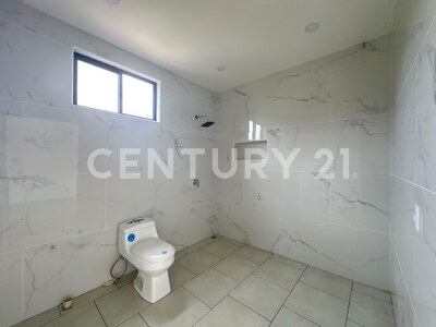 Propiedad en Venta en Bagaces oportunidad de personalizar detalles de la casa! — Foto 15
