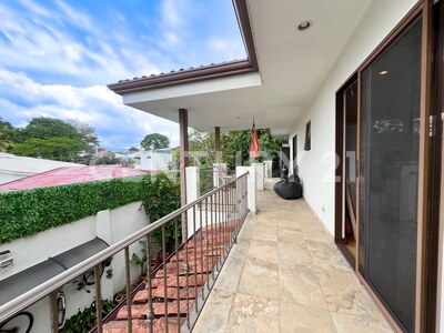 Alquiler de exclusiva casa en Brasil de Mora Ciudad Colon — Foto 22