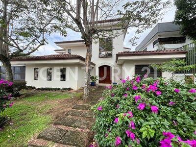 Alquiler de exclusiva casa en Brasil de Mora Ciudad Colon — Foto 3