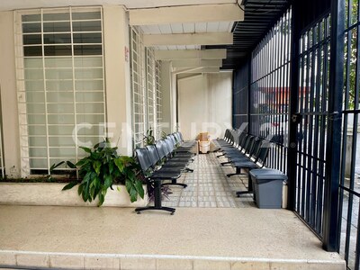 Venta de propiedad comercial en  El Carmen, San José — Foto 3