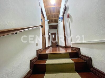 Venta de propiedad comercial en el Carmen, San José — Foto 6