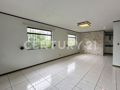 Venta de casa en Santo Domingo de Heredia — Foto 4