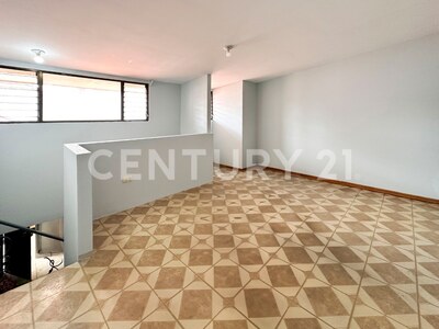VENTA DE EDIFICIO COMERCIAL EN CARTAGO — Foto 13