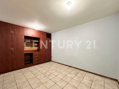VENTA DE EDIFICIO COMERCIAL EN CARTAGO — Foto 10