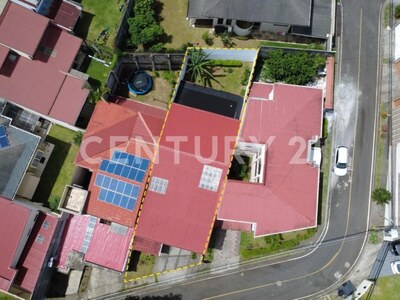 En venta casa en Lomas de Ayarco Sur- Curridabat — Foto 10