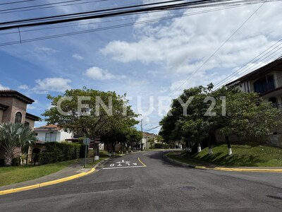 Venta de casa en Condominio en Ulloa, Heredia — Foto 40