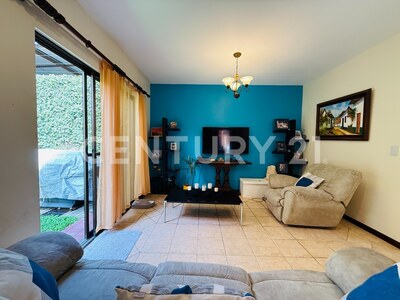 Venta de casa en Ciudad Colón — Foto 2