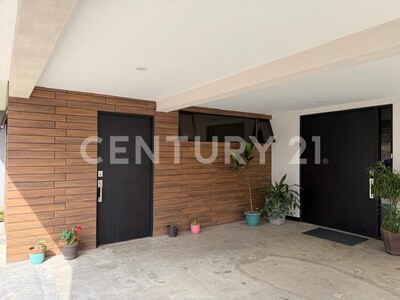 Venta de Exclusiva Residencia Familiar en Francosta – Ulloa, Heredia — Foto 41
