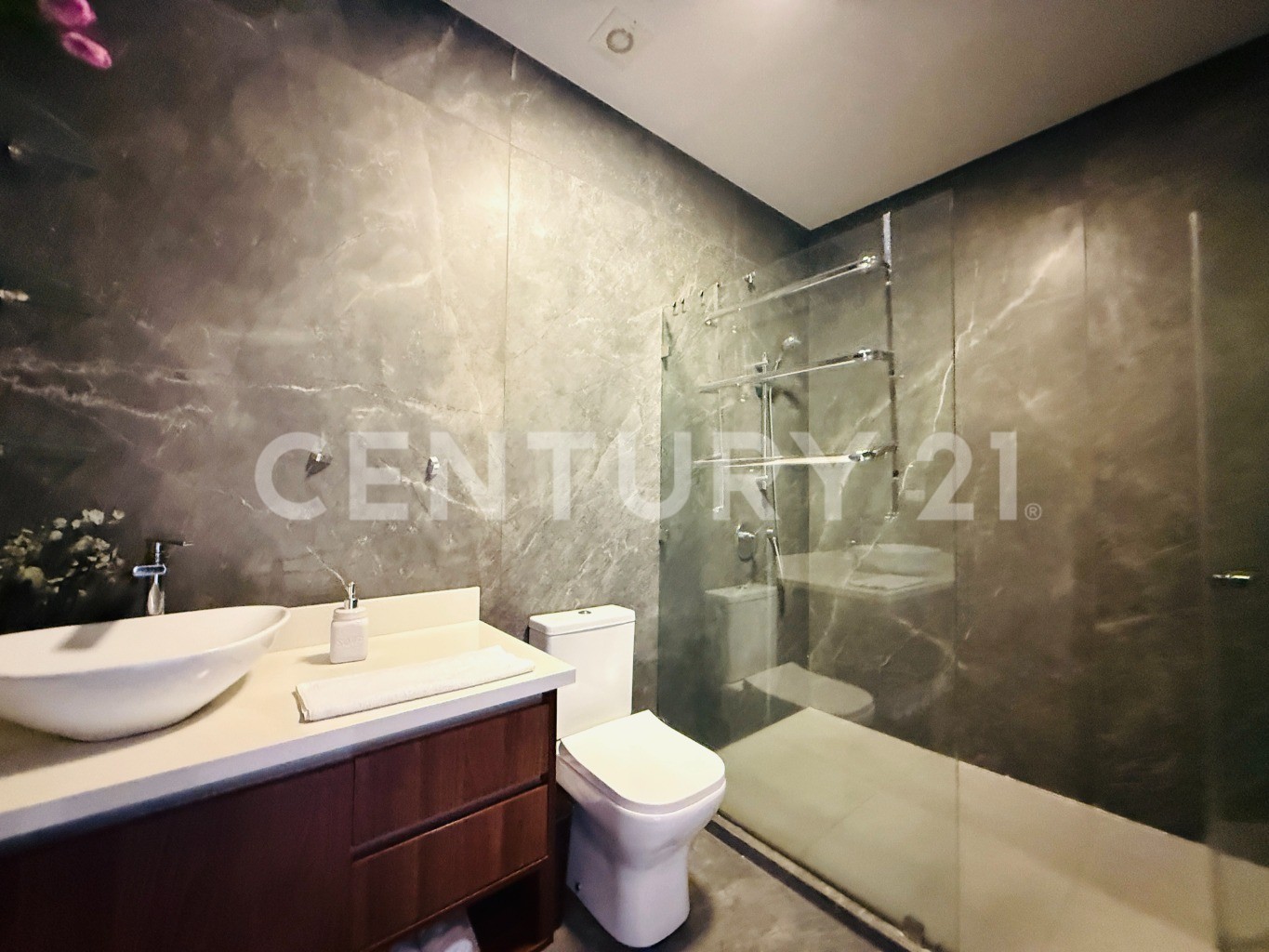 Venta de Exclusiva Residencia Familiar en Francosta – Ulloa, Heredia — Foto 34