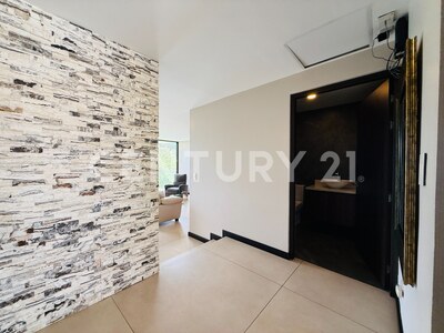 Venta de Exclusiva Residencia Familiar en Francosta – Ulloa, Heredia — Foto 38