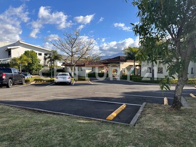 Venta de Exclusiva Residencia Familiar en Francosta – Ulloa, Heredia — Foto 52
