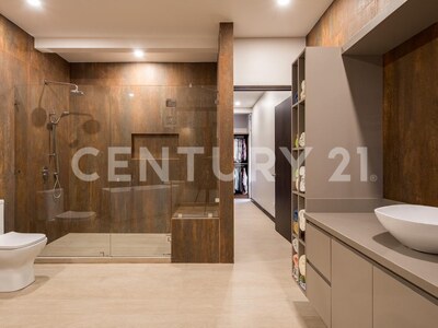 Venta de Exclusiva Residencia Familiar en Francosta – Ulloa, Heredia — Foto 24