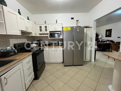 Venta de casa en condominio residencial, situado en Heredia. — Foto 16
