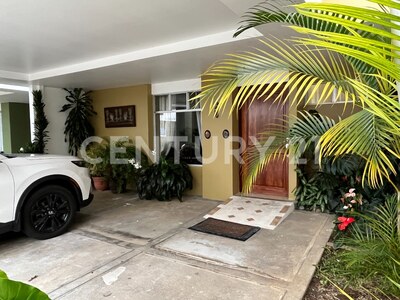 Venta de casa en condominio residencial, situado en Heredia. — Foto 4