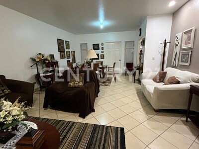 Venta de casa en condominio residencial, situado en Heredia. — Foto 13